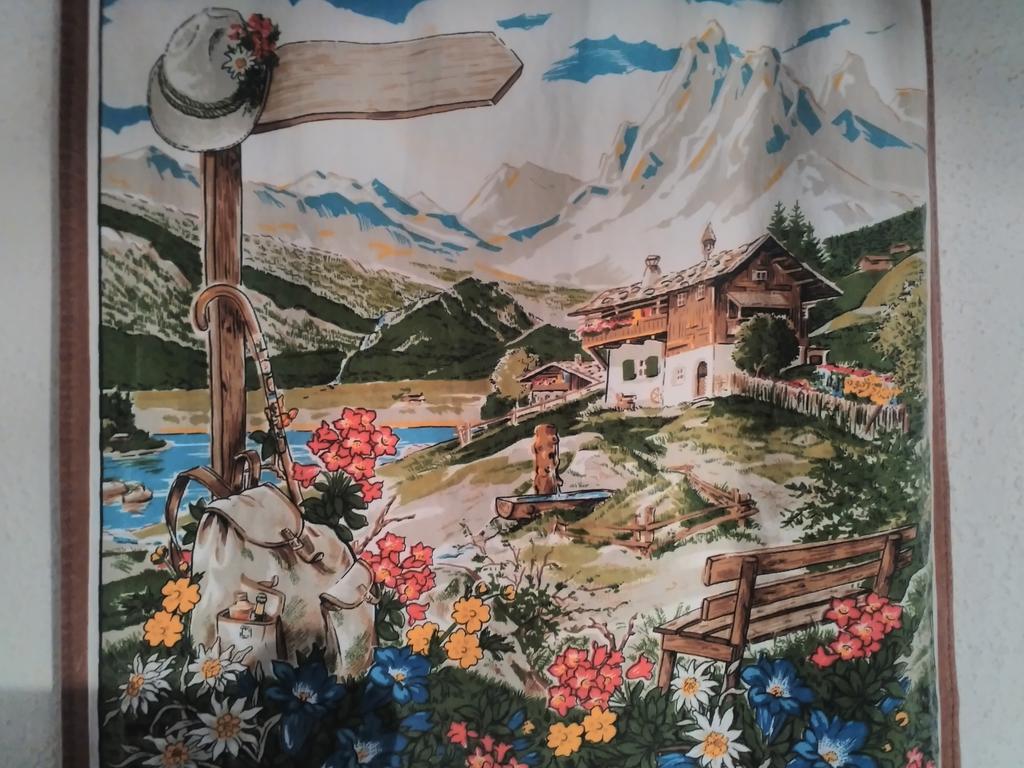 Romanticka Chalupa * Strba